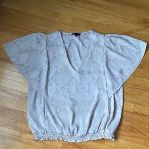 Banana Republic Cream Snake-Print Flutter Sleeve Blouse